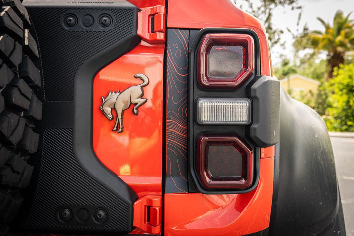 Safari Topo Middle Tailgate Overlays - 2021+ Bronco