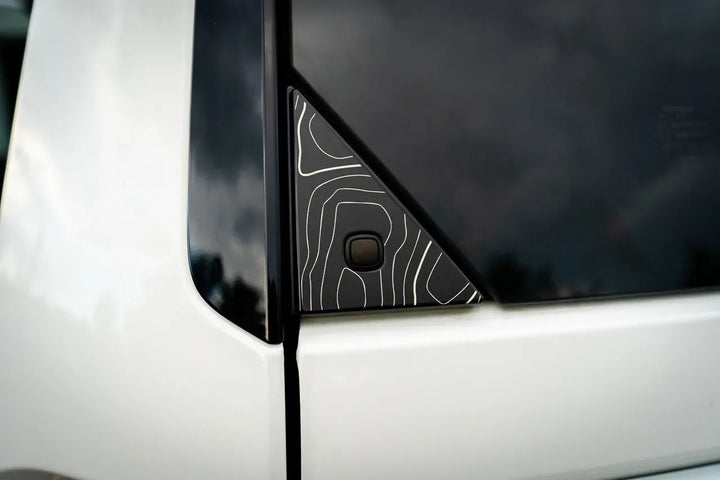 Topo Rear Glass Button Trim Overlay - 2024+ Land Cruiser / GX 550