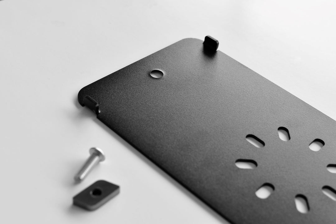 Toyota/Nissan Truck Plate