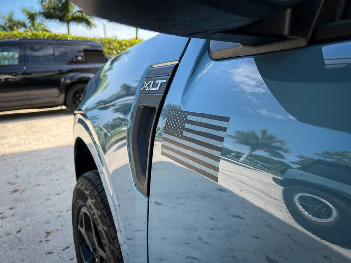 Printed Series American Flag Fender Stickers - 2021+ Bronco / Bronco Sport / Jeep / Universal